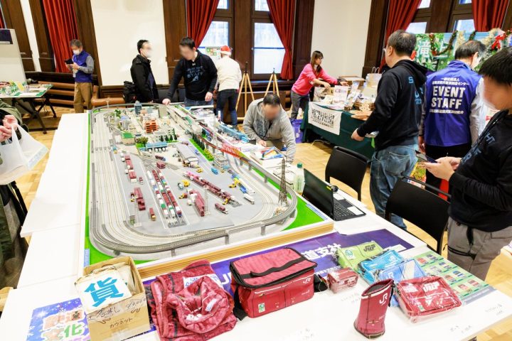 鉄道模型のジオラマ展示